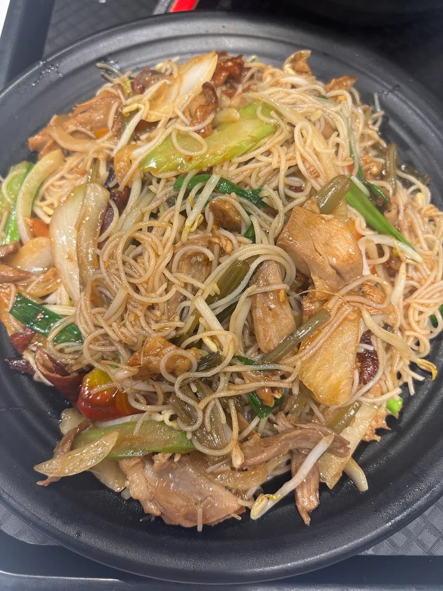 火鴨絲炆米, Simply Noodles